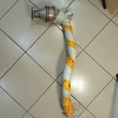 Труба передняя выхлопная в сборе с катализатором MK. MK KROSS