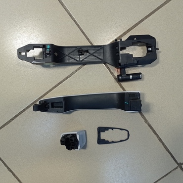 Ручка двери наружная передняя правая Geely ATLAS